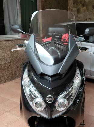 DAFRA MAXSYM 400i 